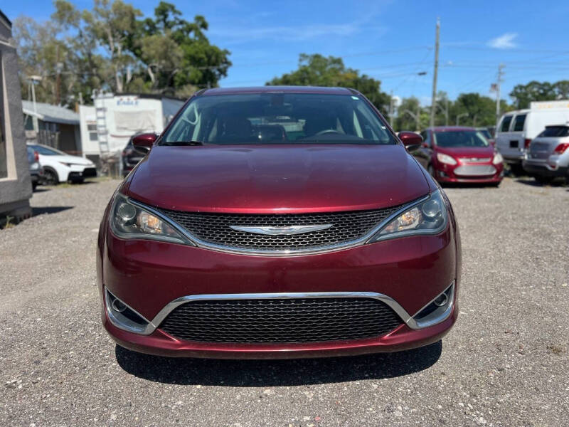 2017 Chrysler Pacifica Touring Plus