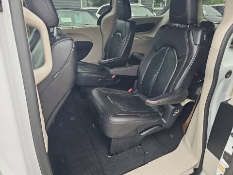2019 Chrysler Pacifica Touring L
