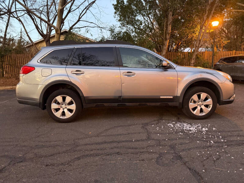 2011 Subaru Outback 2.5i Premium