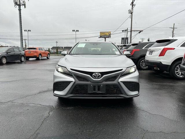 2021 Toyota Camry SE