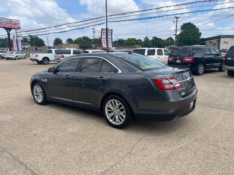 2015 Ford Taurus Limited