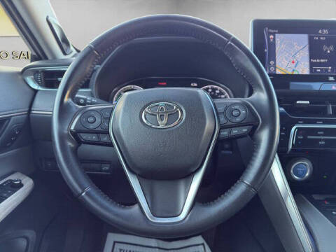 2022 Toyota Venza XLE