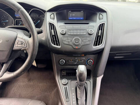 2015 Ford Focus SE