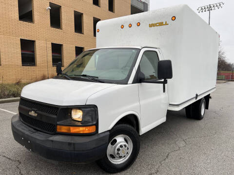 2009 Chevrolet Express for sale at IMPORTS AUTO GROUP in Akron OH