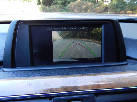 2018 BMW 3 Series 320i