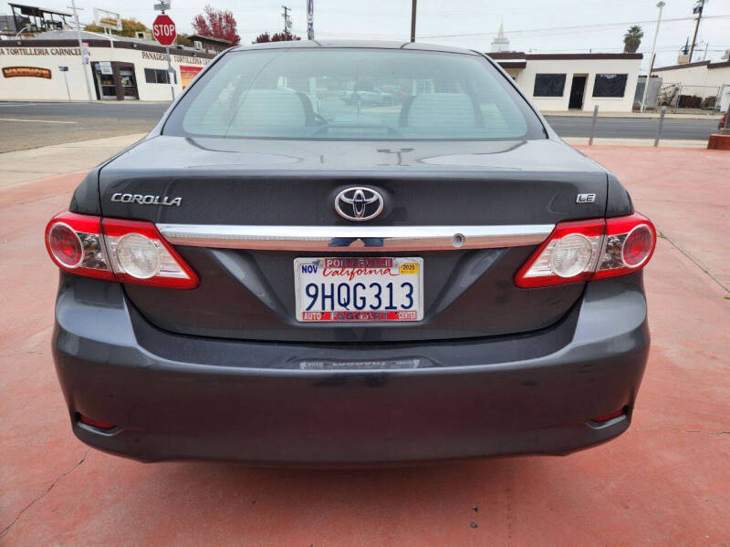 2013 Toyota Corolla LE