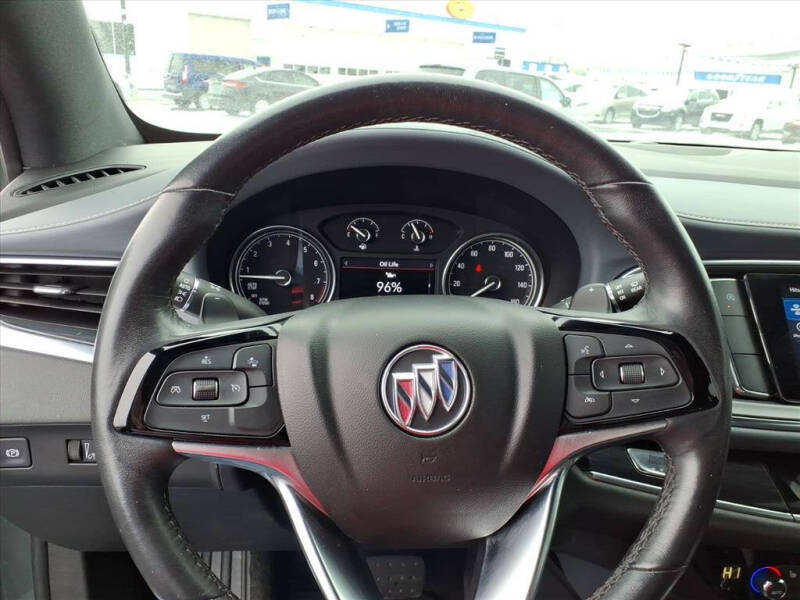 2022 Buick Enclave Essence