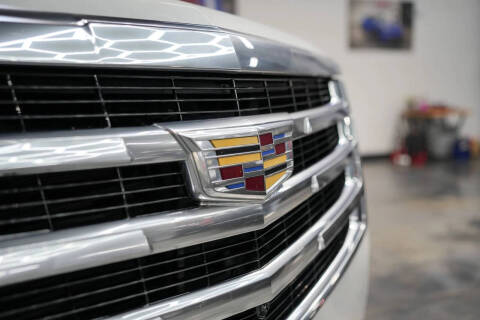 2016 Cadillac Escalade Luxury Collection