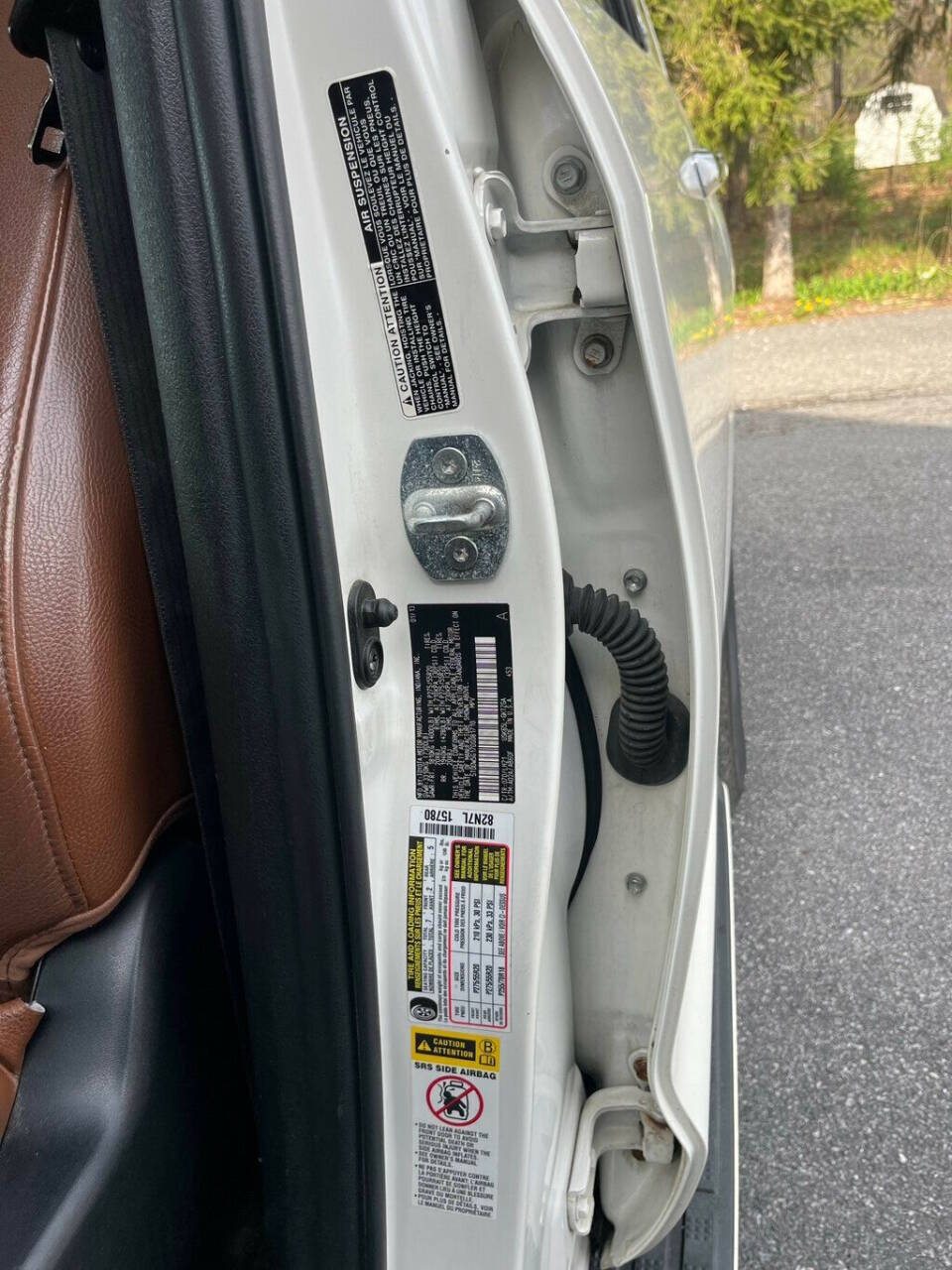 2013 Toyota Sequoia 26