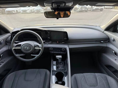 2021 Hyundai Elantra