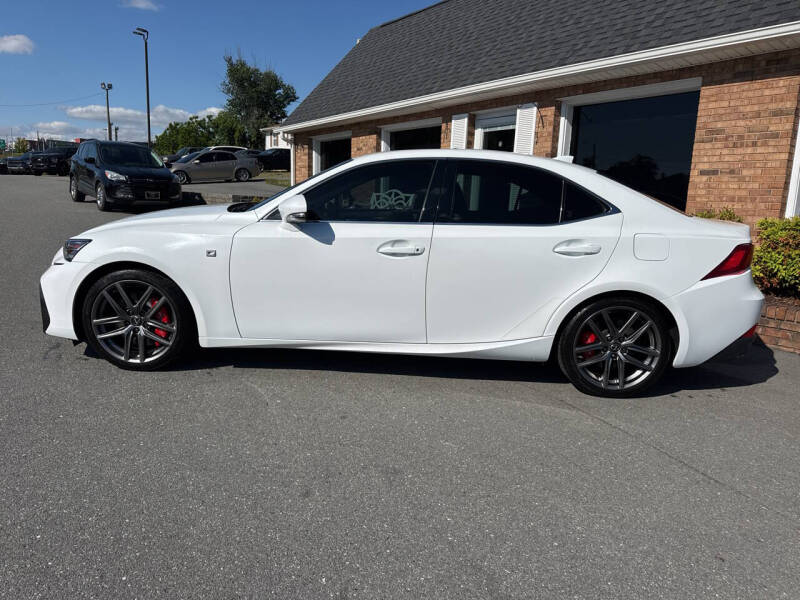 2019 Lexus IS 350