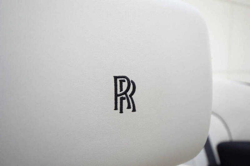 2016 Rolls-Royce Phantom Drophead Coupe