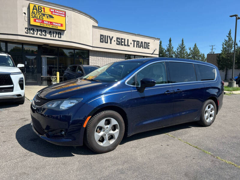 2017 Chrysler Pacifica LX