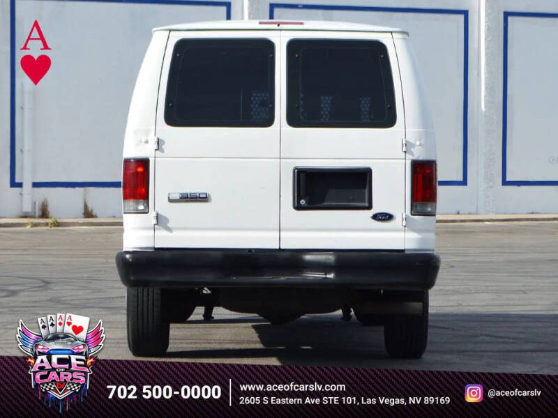 2011 Ford E-Series E-350 SD