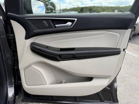 2015 Ford Edge Titanium