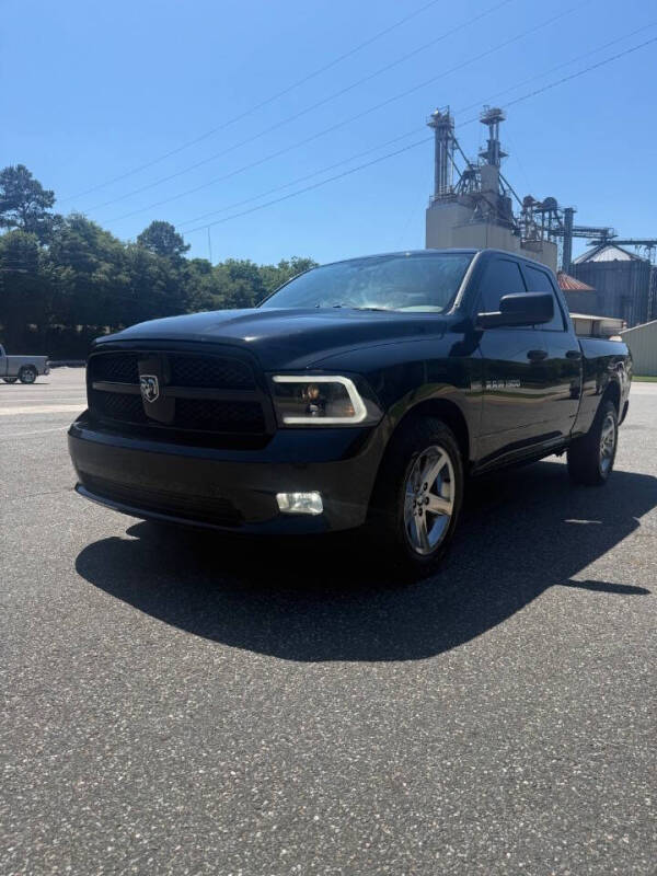 2012 RAM 1500 ST