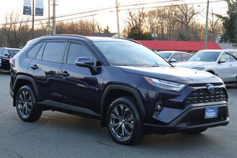 2022 Toyota RAV4 Hybrid XLE Premium