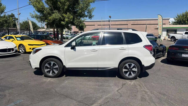 2018 Subaru Forester for sale at Auto Plaza in Fresno, CA