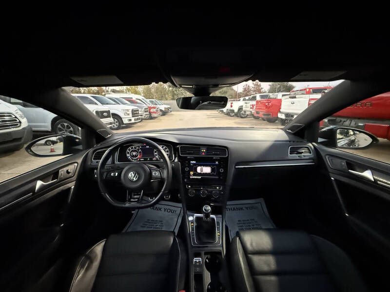 2018 Volkswagen Golf R 4Motion