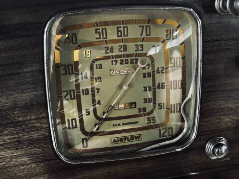 1937 Chrysler Airflow