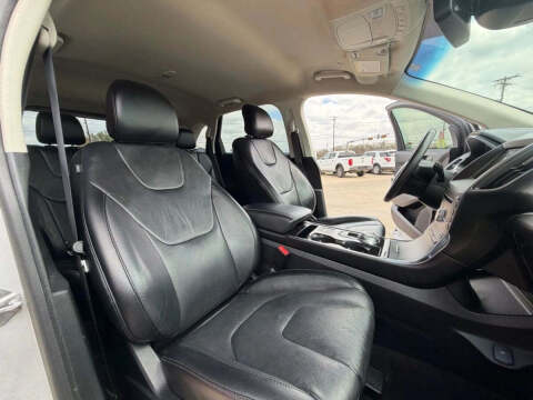 2019 Ford Edge Titanium