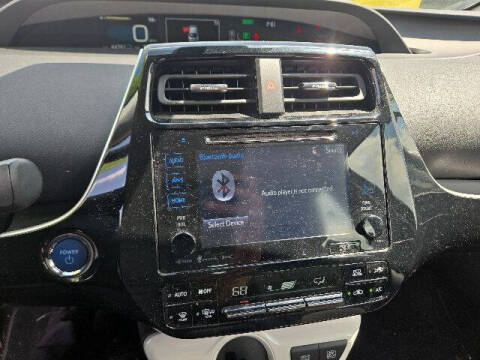 2018 Toyota Prius Three Touring