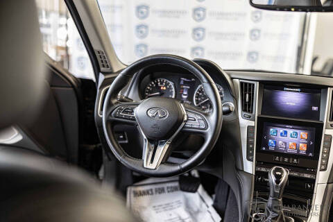 2022 Infiniti Q50 Luxe