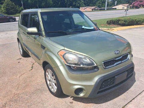 2012 Kia Soul +