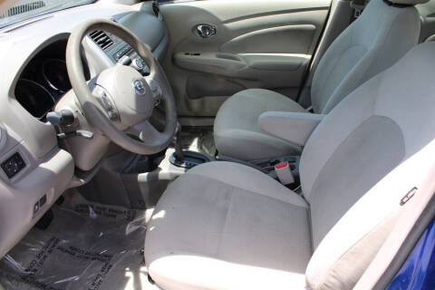 2013 Nissan Versa 1.6 S