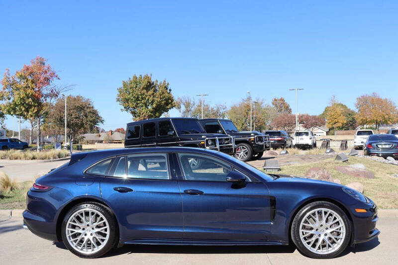 2018 Porsche Panamera 4 Sport Turismo