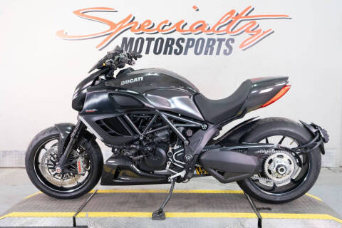 2011 Ducati Diavel