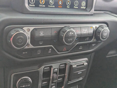 2023 Jeep Gladiator Mojave