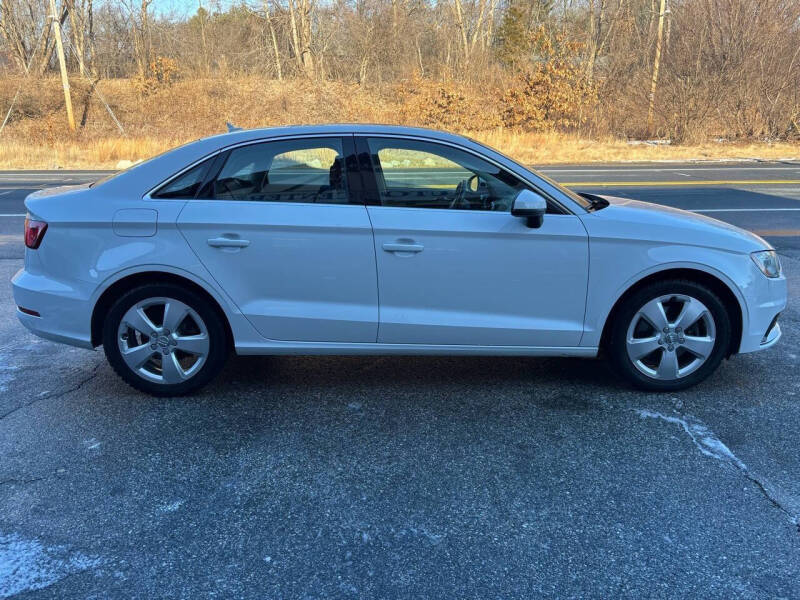 2015 Audi A3 2.0T Quattro Premium Plus photo 4