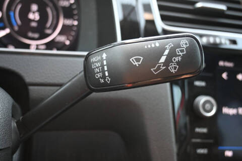 2019 Volkswagen Golf R 4Motion