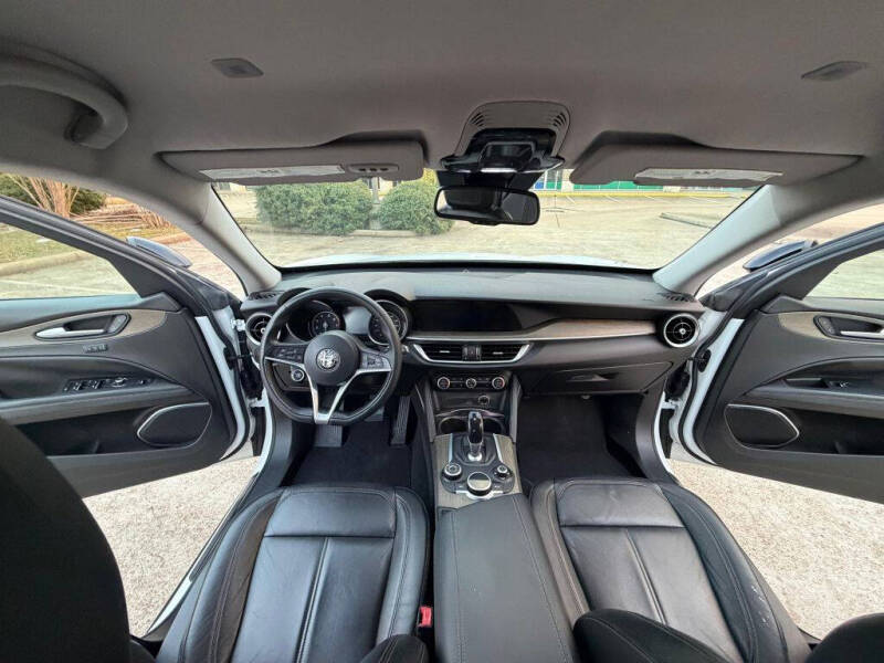 2018 Alfa Romeo Stelvio Ti