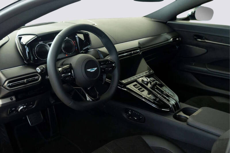 2026 Aston Martin Vantage