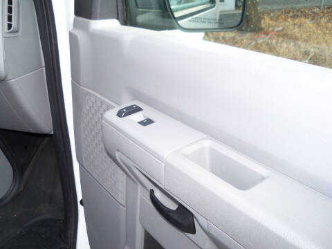 2013 Ford E-Series E-150