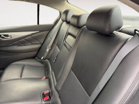 2021 Infiniti Q50 Luxe