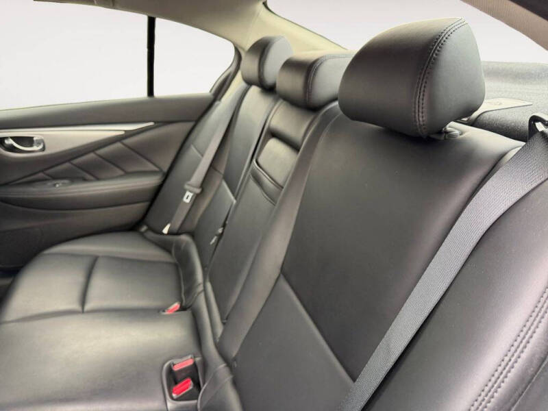 2021 Infiniti Q50 Luxe