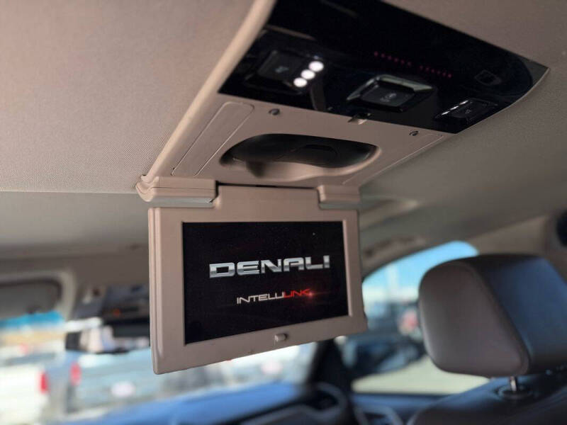 2015 GMC Yukon Denali