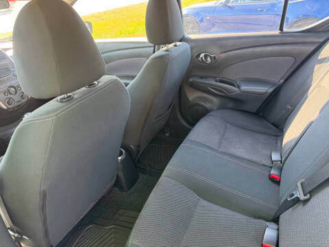 2016 Nissan Versa