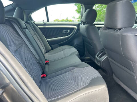 2016 Ford Taurus SEL