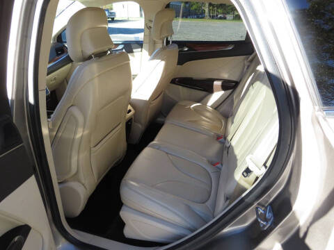 2017 Lincoln MKC Select