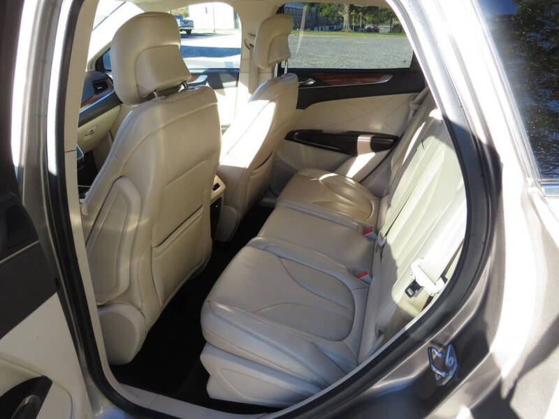 2017 Lincoln MKC Select