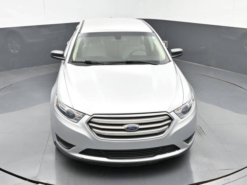 2019 Ford Taurus SE