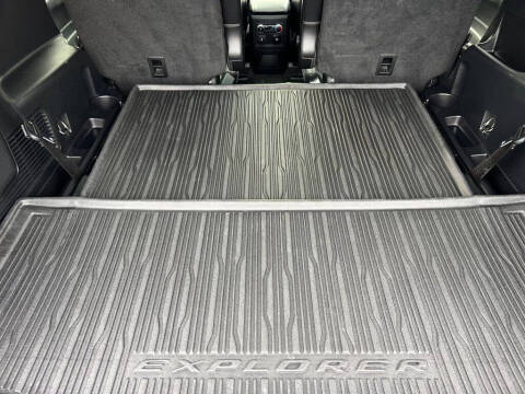 2022 Ford Explorer Hybrid Limited