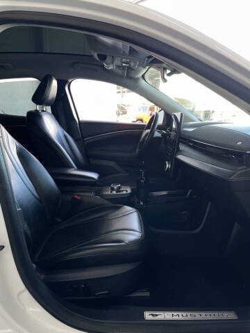 2021 Ford Mustang Mach-E Premium