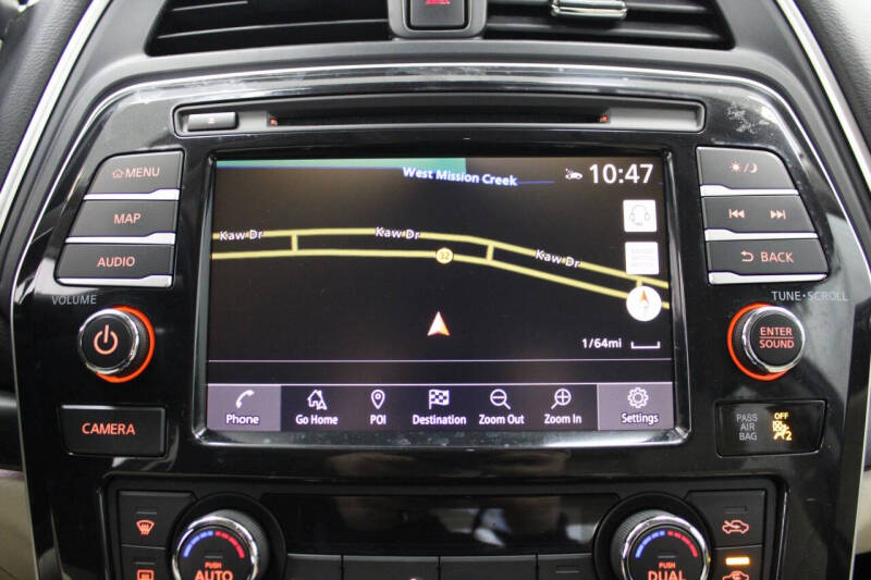 2020 Nissan Maxima Platinum