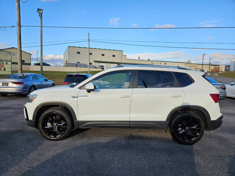 2022 Volkswagen Taos SE 4Motion