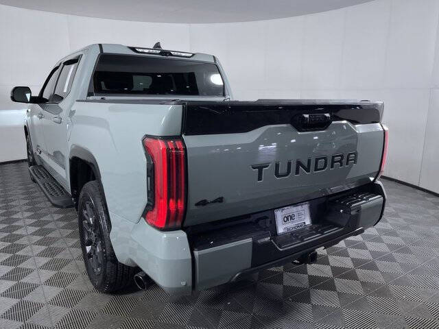 2024 Toyota Tundra Platinum HV